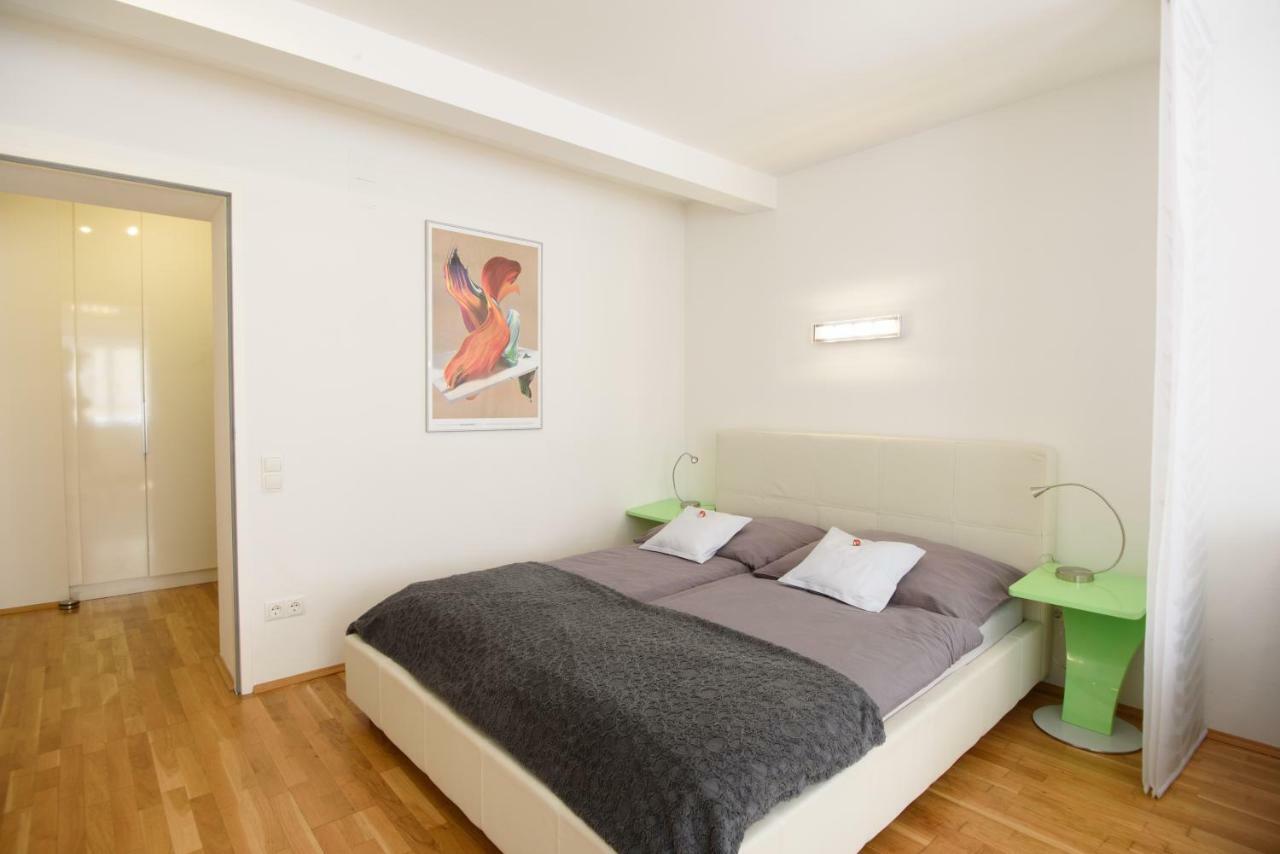 Design Apartment - Centrally Located เวียนนา ภายนอก รูปภาพ