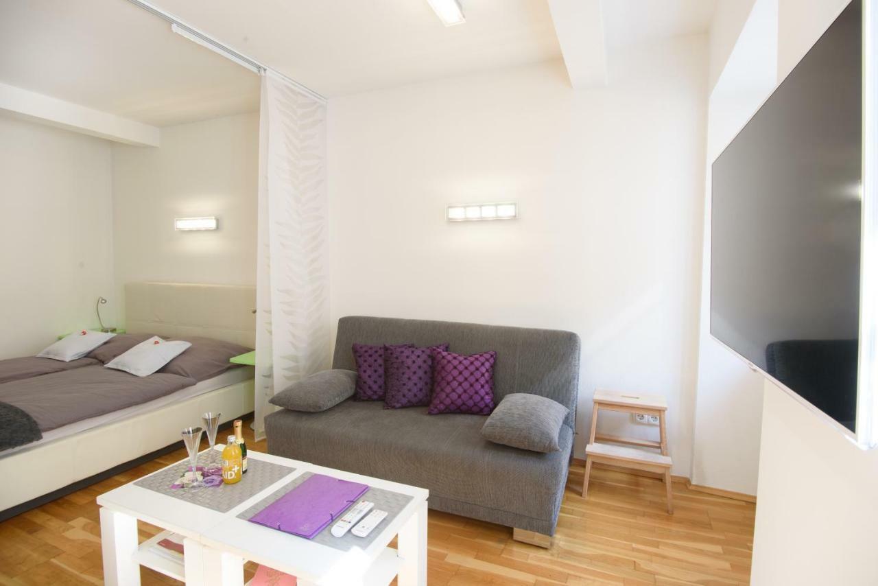 Design Apartment - Centrally Located เวียนนา ภายนอก รูปภาพ