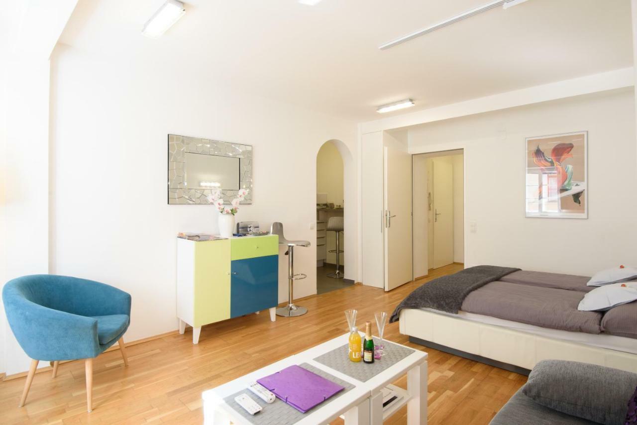 Design Apartment - Centrally Located เวียนนา ภายนอก รูปภาพ