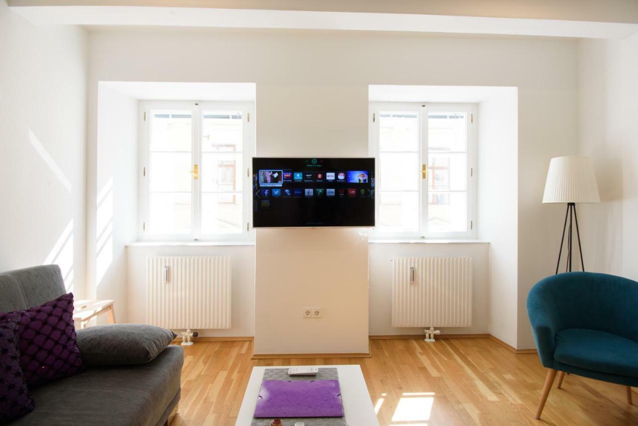 Design Apartment - Centrally Located เวียนนา ภายนอก รูปภาพ