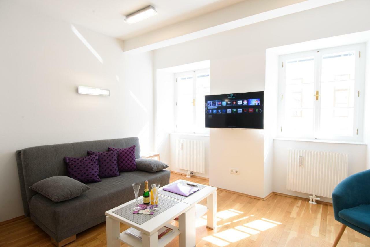 Design Apartment - Centrally Located เวียนนา ภายนอก รูปภาพ